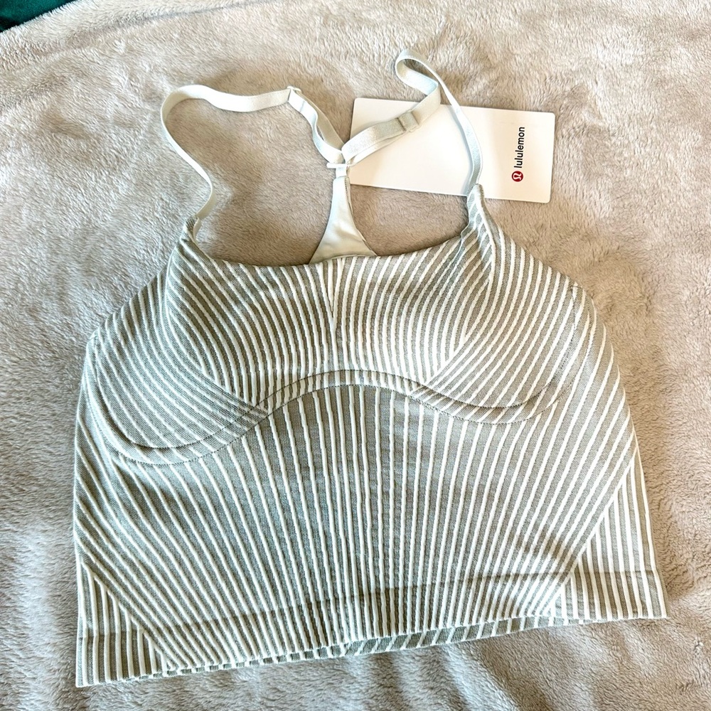 Lululemon Athletica White Sports Bra with Ribbed Texture
